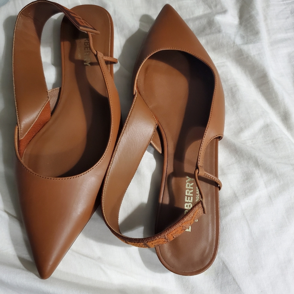 Burberry slingback shoes
